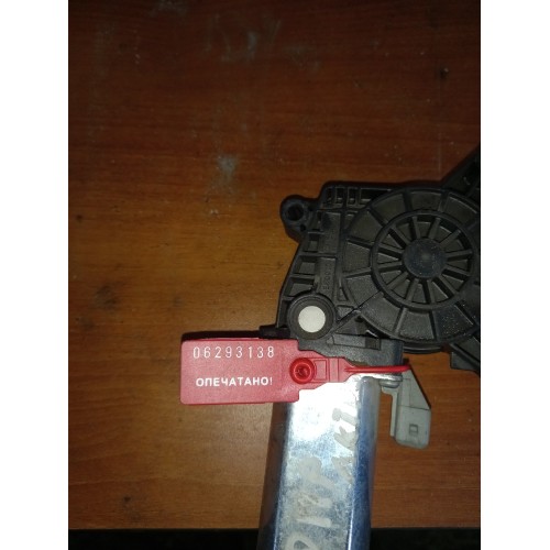 Моторчик стеклоподъемника Mercedes RH (138)-1