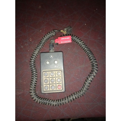 Пульт управления подвеской Mercedes (110)