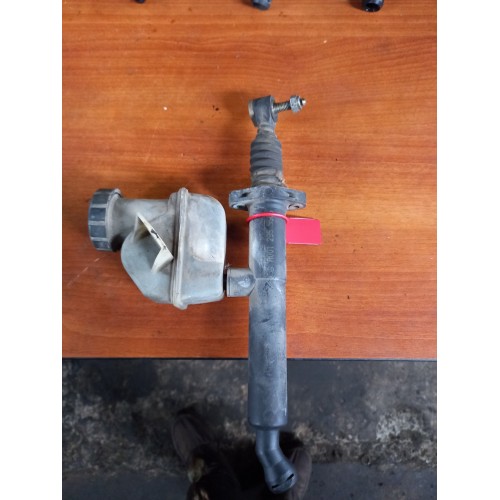 Цилиндр сцепления Mercedes в сборе с бачком (093)-1