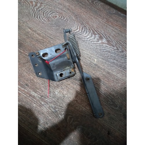 Петля подножки обслуживания Scania G400 269358 деф. RH (578)-3