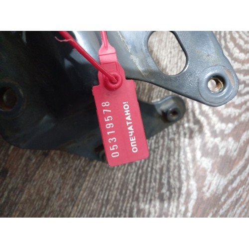 Петля подножки обслуживания Scania G400 269358 деф. RH (578)-2