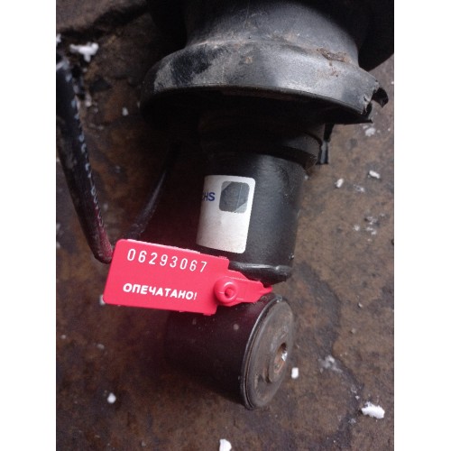 Подушка под кабину MAN TGS 176038 D2066 задняя деф. (067)-1