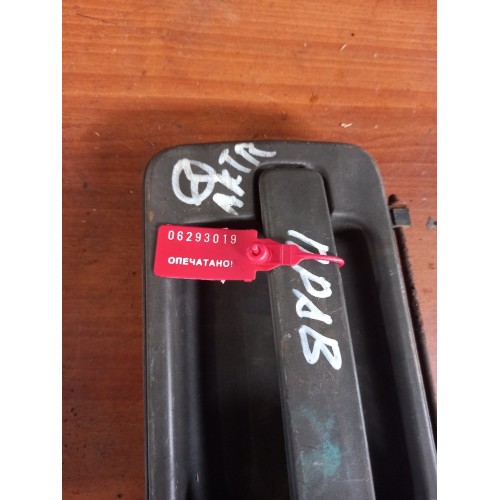 Ручка открывания двери Mercedes Actros-Axor наружняя RH (019)-2