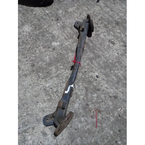 Часть переднего кронштейна двигателя Volvo D13/Renault DXI13 (588)-3