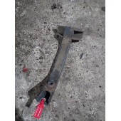 Кронштейн глушителя Volvo (560)