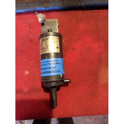 Насос омывателя Volvo (977)-1