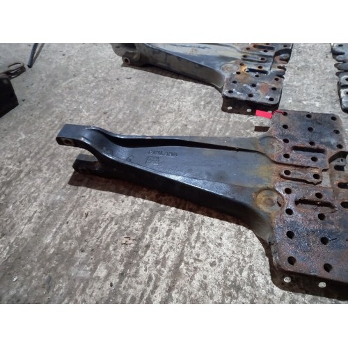 Кронштейн реактивной тяги (бугель) Volvo FH 12 (189)-2