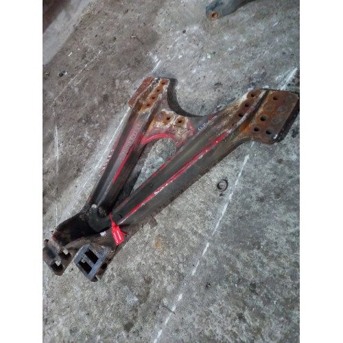 Кронштейн реактивной тяги (бугель) Volvo FH 12 RH (584)-2