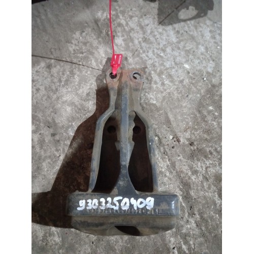 Отбойник заднего моста Mercedes (685)