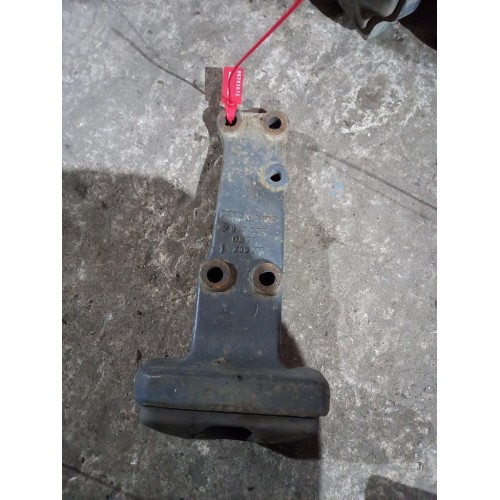 Отбойник заднего моста Mercedes (672)