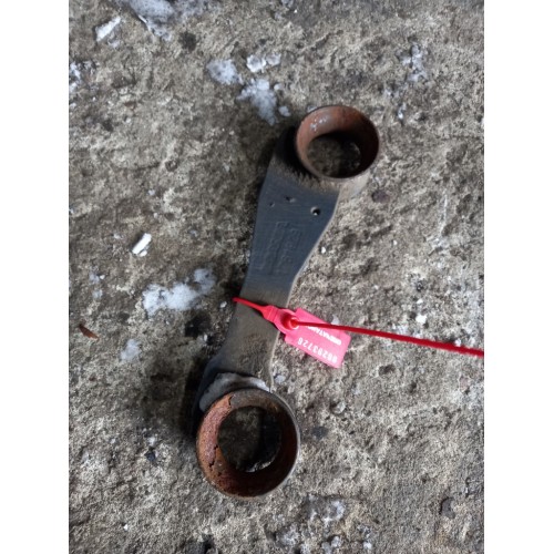 Кронштейн замка кабины Scania P114 593796 (726)