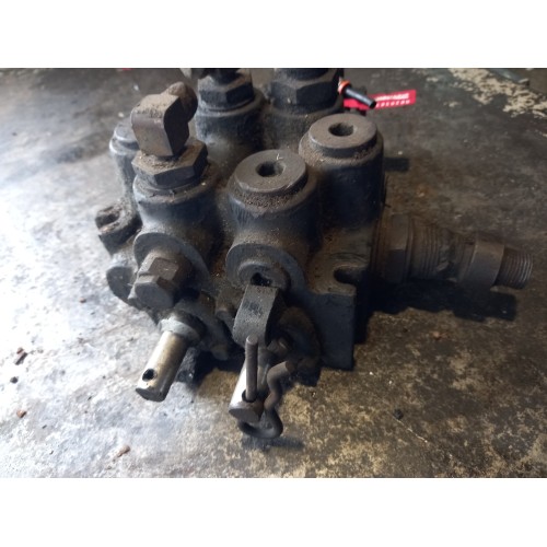 Механизм управления гидравлики (839)-3