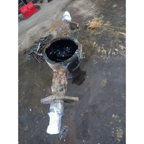 Корпус заднего моста (чулок) MAN TGS 2012г 176038 (811)