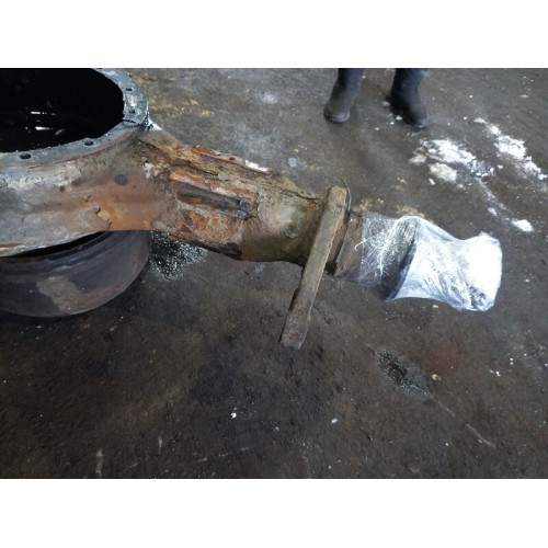 Корпус заднего моста (чулок) MAN TGS 2012г 176038 (811)-3