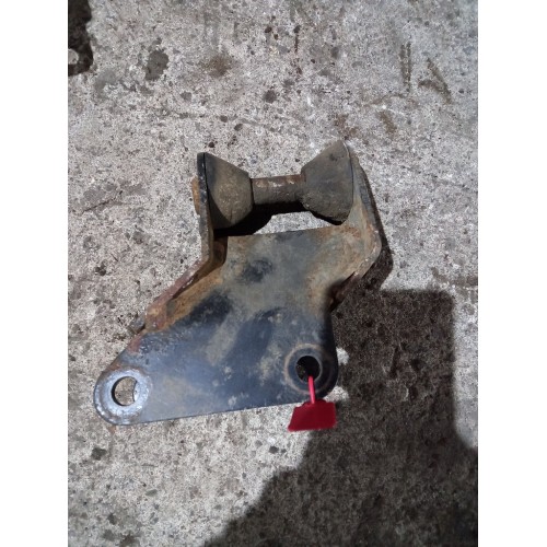 Ответная часть замка кабины Mercedes Axor (979)