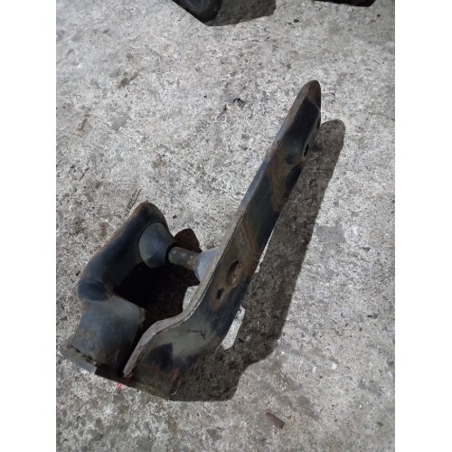 Ответная часть замка кабины Mercedes Actros (980)-1