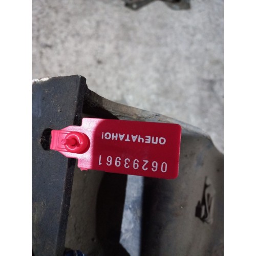 Ответная часть замка кабины Mercedes Actros (961)-2