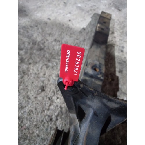 Кронштейн кабины Mercedes Axor RH (921)-3