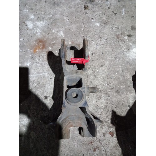 Кронштейн кабины Mercedes Actros MP2 RH (926)