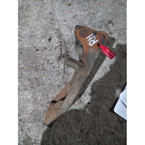 Кронштейн кабины Mercedes Axor RH (915)-2