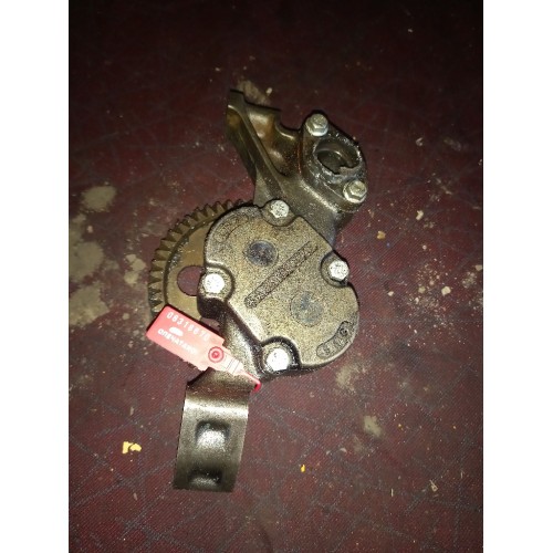 Насос масляный Mercedes Axor  (670)-1