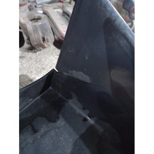 Подкрылок под кабину RH Volvo FH 12 437853 деф. (908)-2