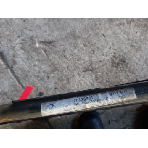 Радиатор кондиционера Volvo FH 12 437853 (747)-2