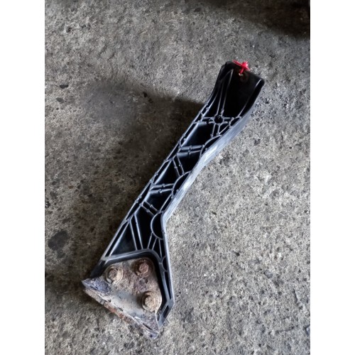 Кронштейн бампера MAN TGX 440 002952 RH (862)