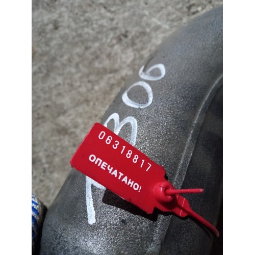 Патрубок воздушного фильтра Mercedes OM 501 (817)-2