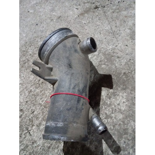 Патрубок воздушного фильтра Mercedes OM 501 (814)-1