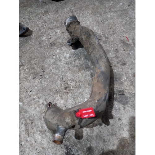 Патрубок охлаждения Mercedes Axor (989)