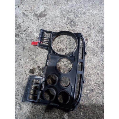 Накладка на панель приборов DAF 95 547875 (235)-1