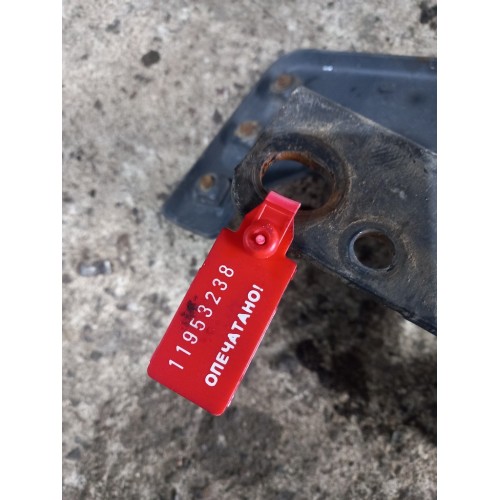 Петля подножки обслуживания Scania P340 633203 RH (238)-3