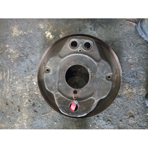 Пыльник тормозного барабана Scania P340 633203 передний LH (409) -2