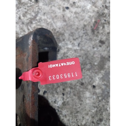 Кронштейн двигателя Mercedes Actros (033)-2