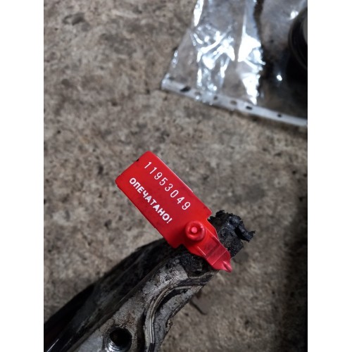 Крышка двигателя лобовая Mercedes Actros (049)-1