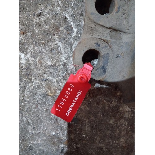 Кронштейн V-образной тяги Mercedes (080)-1