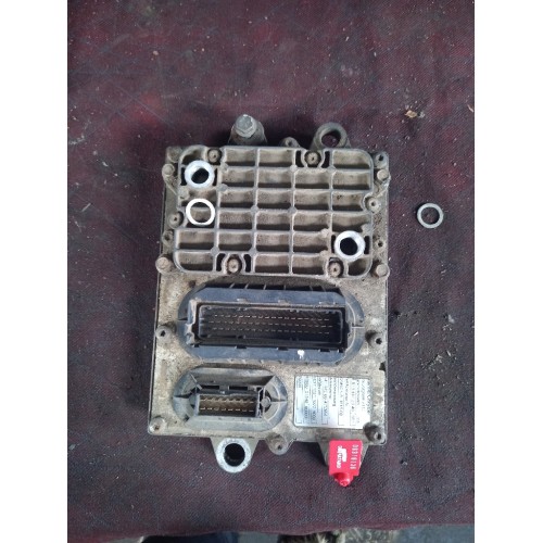 Блок управления двигателем Mercedes Actros Axor (136)