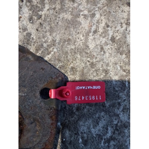 Кронштейн усилителя бампера Scania R420 023183 RH (476)-1