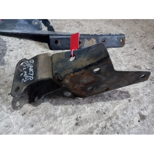 Кронштейн Mercedes Actros (498)-2