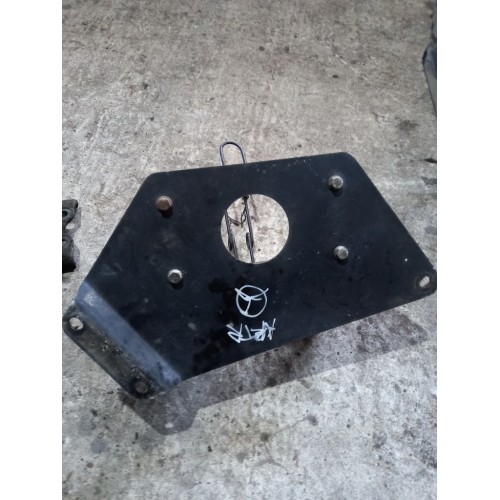 Кронштейн противооткатника Mercedes Actros (520)-3