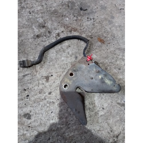 Замок кабины Mercedes Actros с датчиком (551)