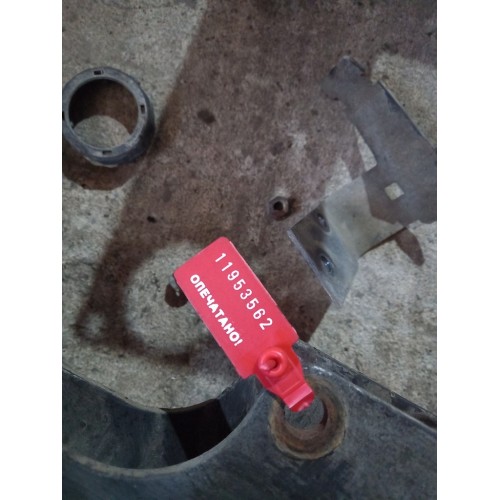 Кронштейн розеток Mercedes Axor (562)-1