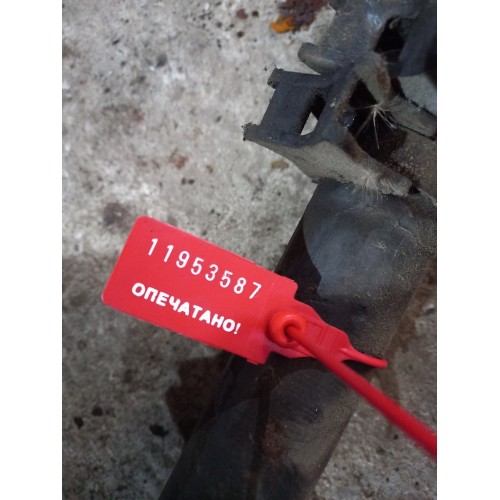 Тяга реактивная Mercedes передняя (пневмо) (587)-3