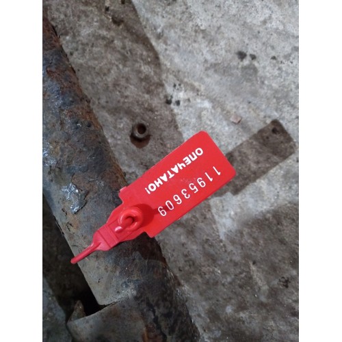 Кронштейн крыла переднего Mercedes Actros MP2 RH (609)-1