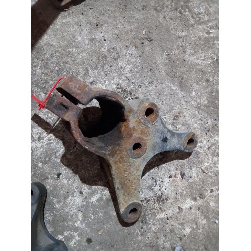 Кронштейн глушителя Mercedes Actros (597)-2