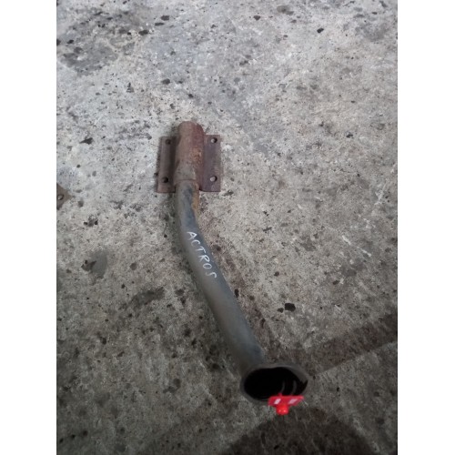 Кронштейн трубы глушителя Mercedes (645)