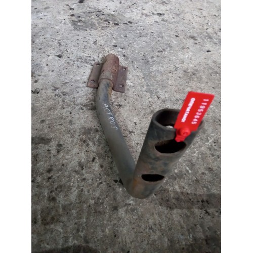 Кронштейн трубы глушителя Mercedes (645)-1