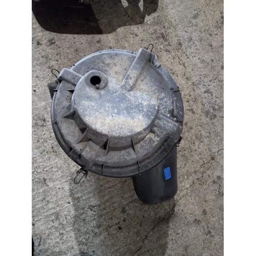 Корпус воздушного фильтра Scania R420 023183 деф. (912)