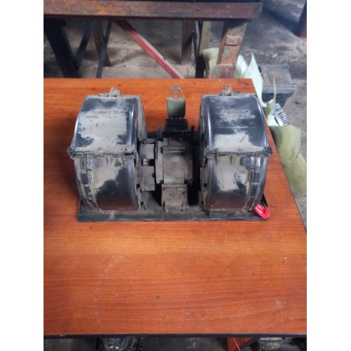 Моторчик отопителя (печки) Mercedes Actros/Axor с реостатом (130)